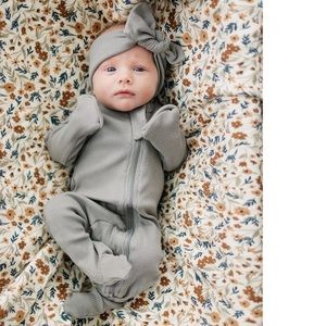 Grey Organic Cotton Ribbed Footed Zipper One-piece